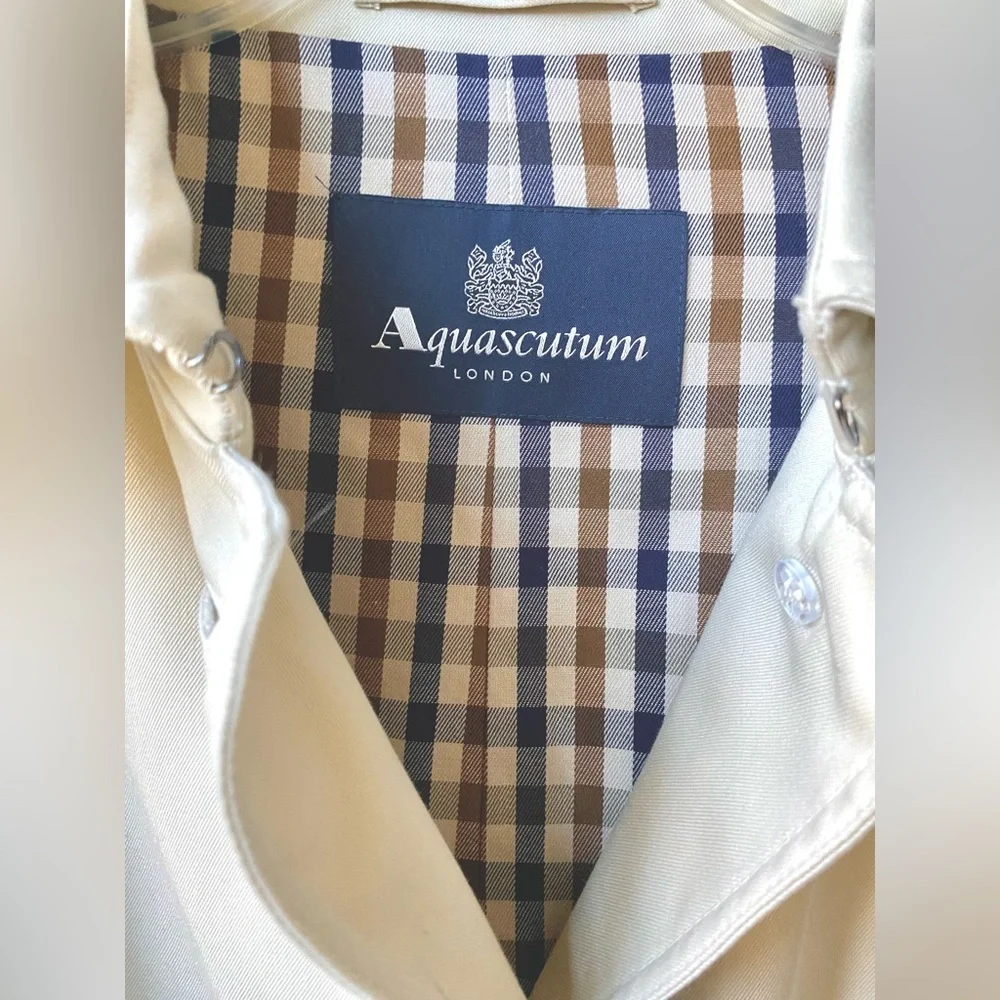 🚫SOLD OUT🚫VTG AQUASCUTUM LONDON Tan Trench Coat Lightweight Classic Design - Picture 4 of 12